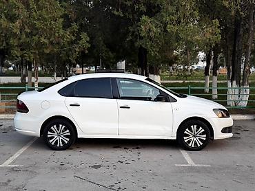 subaru forester 2022: Volkswagen Polo: 2013 г., 1.6 л, Механика, Бензин, Седан — 10