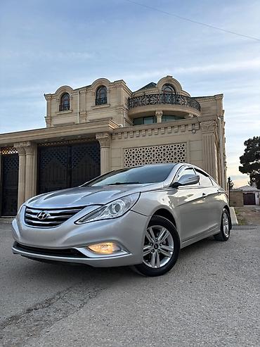 Hyundai: Hyundai Sonata: 2 l | 2013 il Sedan — 9