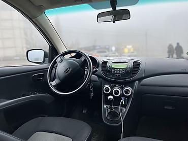 Hyundai: Hyundai i10: 2009 г., 1.1 л, Механика, Бензин, Хэтчбэк — 8