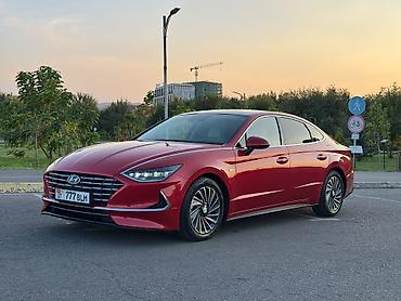 892 2: Hyundai Sonata: 2019 г., 2 л, Гибрид, Седан — 1