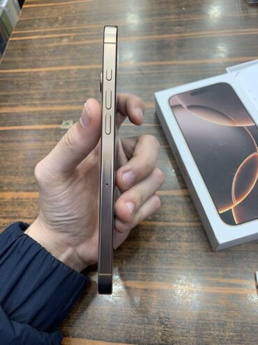 Apple iPhone: IPhone 16 Pro Max, 256 GB, Desert Titanium, Face ID — 5