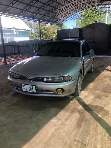 морнинг зеркало: Mitsubishi Galant: 1993 г., Седан — 3