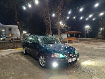 toyota avensis уневерсал: Toyota Avensis: 2001 г., 1.8 л, Автомат, Бензин, Седан