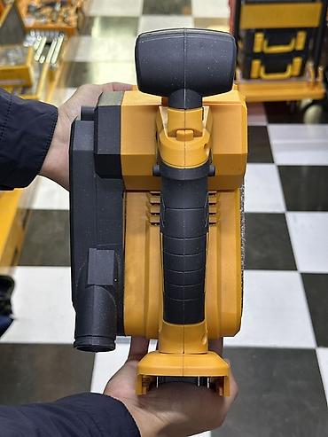 Ленточная шлифмашина аккумуляторная DINGQI 18V - Тип: ленточная