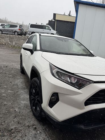 Toyota: Toyota RAV4: 2020 г., 2.5 л, Бензин, Кроссовер