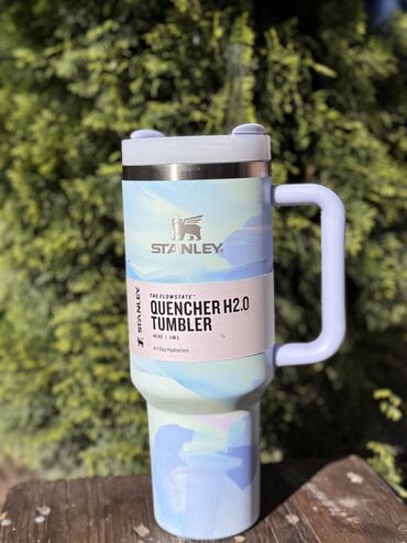Стаканы: Термокружка Stanley😍😍😍 Объем 1,18л и 0,8л Все цвета в наличии Держит — 5