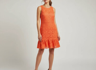 czerwone eleganckie sukienki: Women`s dress, size S (EU 36)