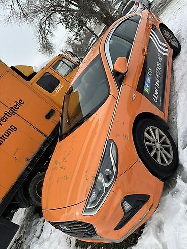 Hyundai: Hyundai Sonata: 2019 г., 2 л, Автомат, Газ, Седан — 6