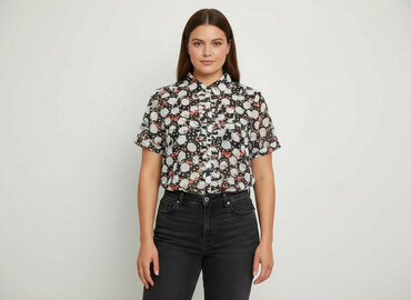 kenneth cole t shirty: Сорочка жіноча, розмір XL на lalafo.pl kenneth cole t shirty: Сорочка жіноча, розмір XL