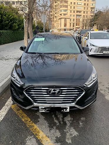 Hyundai: Hyundai Sonata sedan - Korpus rəngi: qara, xrom detallı iri ön — 1
