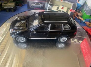 Avtomobil modelləri: Porsche, 2004 il, 1:24, Dəmir, Ödənişli çatdırılma — 16