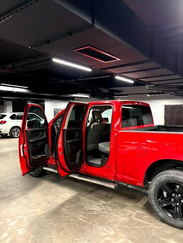 авто пикап: Dodge Ram 1500: 2018 г., 3.6 л, Автомат, Газ, Пикап