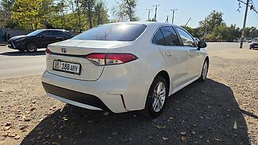 Продажа авто: Toyota Corolla: 2020 г., 1.8 л, Автомат, Бензин, Седан — 3