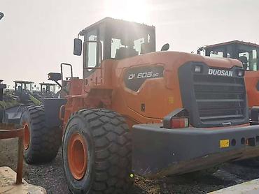 byd e9 1: Погрузчик, Doosan, 2022 г., Колесный, Фронтальный — 5