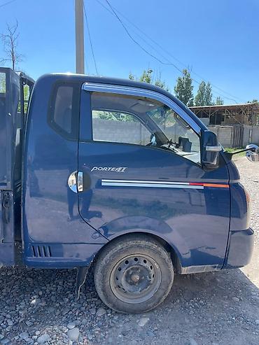 Легкий грузовой транспорт: Легкий грузовик, Hyundai — 5
