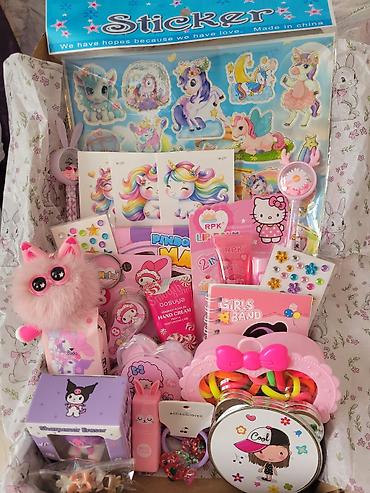 комплект: ПОДАРОЧНЫЙ НАБОР ДЛЯ ДЕВОЧКИ 🎀🎁 Яркий и милый бокс с 25+ предметами — — 2