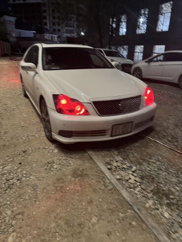 спринтер на продажу: Toyota Crown: 2005 г., 0.3 - engine capacity л, Автоматтык, Бензин, Седан