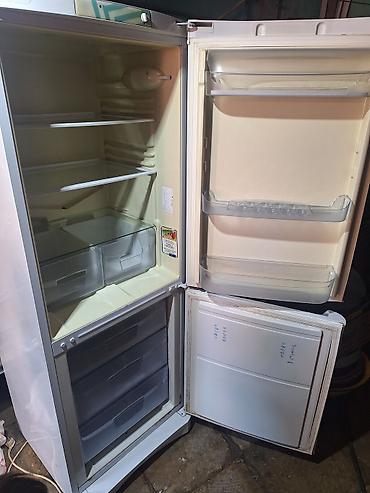 Soyuducular: İşlənmiş 2 qapılı Indesit Soyuducu Satılır, rəng - Ağ — 1