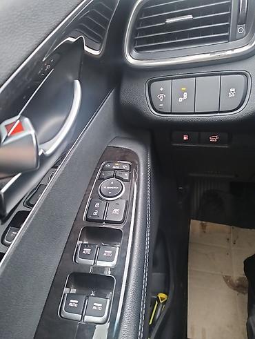 Kia: Kia Sorento EX AWD – tünd boz rəngli 5 nəfərlik krossover - — 8