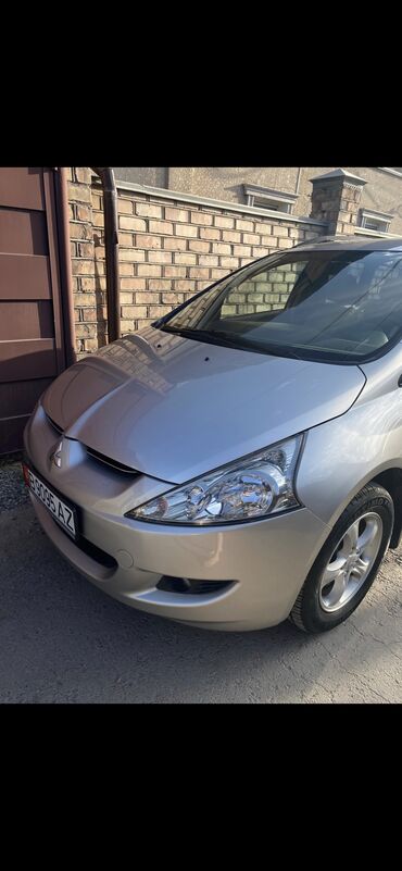 Mitsubishi: Mitsubishi Grandis: 2010 г., 2.4 л, Автомат, Бензин, Минивэн — 18