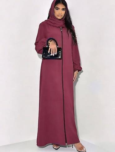 Haljine: 💫New collection💫

⚜️Univerzalna velicina
⚜️Cena 2700 din — 5