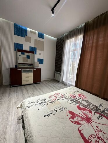 Günlük kirayə evlər: 230 kv. m, 3 otaqlı -da lalafo.az — 12 Günlük kirayə evlər: 230 kv. m, 3 otaqlı — 12