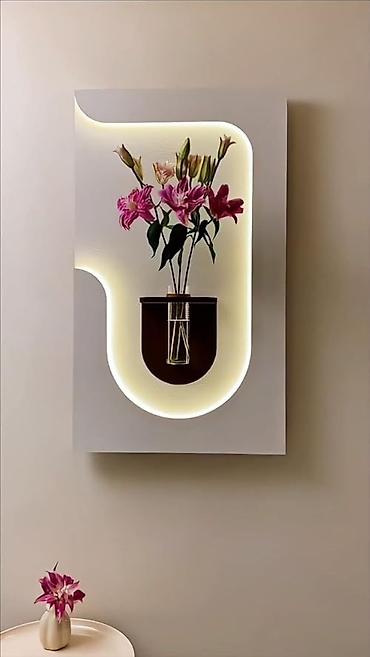 Освещение: LED işıqlı dekorativ divar panosu – inteqrə olunmuş rəf və şüşə vaza — 6