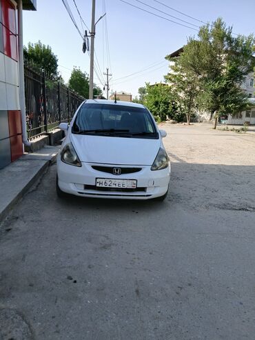 машина мерс с: Honda Fit: 2001 г., 1.3 л, Вариатор, Бензин, Хетчбек