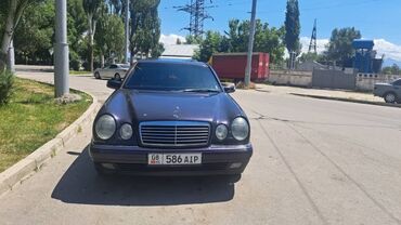 жети орундуу машина: Mercedes-Benz A 210: 1997 г., 4.3 л, Автомат, Бензин, Седан