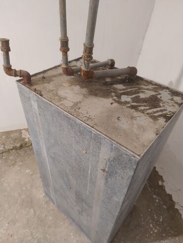 Baklar və çənlər: Bak, Plastik, 1000 l l -da lalafo.az — 9 Baklar və çənlər: Bak, Plastik, 1000 l l — 9