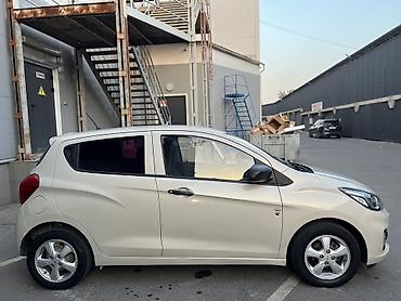 reno stepway: Chevrolet Spark: 2018 г., Автомат, Бензин, Хэтчбэк — 3