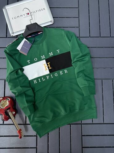 Duksevi: Muški duksevi – Moncler i Tommy Hilfiger - Modeli: klasični kružni — 5