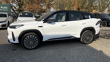 tesla p40: Geely : 2026 г., 1.5 л, Автомат, Гибрид, Кроссовер — 2