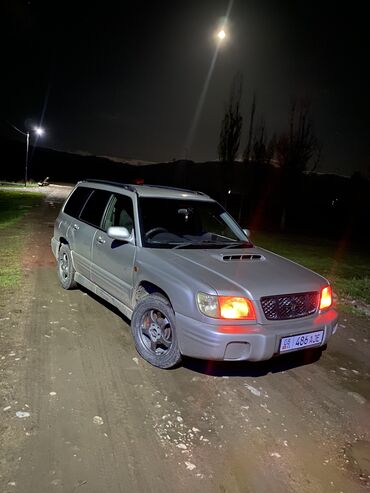 Subaru: Subaru Forester: 2000 г., 2 л, Автомат, Газ, Внедорожник