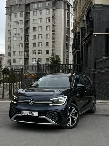 электромобили из китая: Электрический кроссовер Volkswagen ID.6 в темно синем цвете