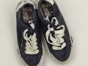 vans kurtka zimowa: Кросівки жіночі, 37, стан - Дуже гарний