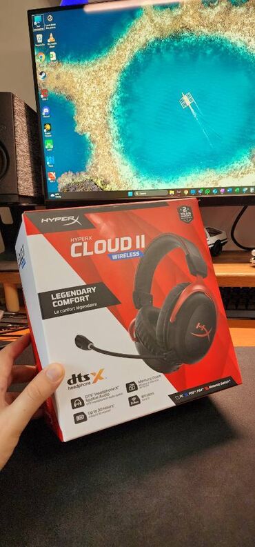 Наушники: Полноразмерные, HyperX, Б/у, Беспроводные (Bluetooth), Классические