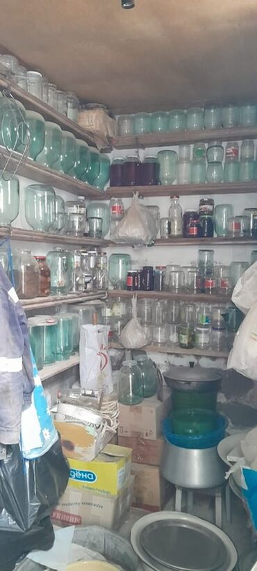 Həyət evləri və villaların satışı: Salam sexsi evimizi satib tecili kocuruk 8 sotda 5 otaqli kamunallari — 9