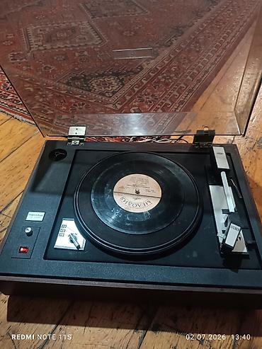 logitech g pro x superlight 2: Vintage “Melodiya” stereo musiqi mərkəzi – radio və vinil pikap — 4