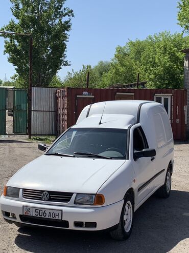 белый хомяк: Volkswagen Caddy: 2001 г., 1.4 л, Механика, Бензин, Фургон