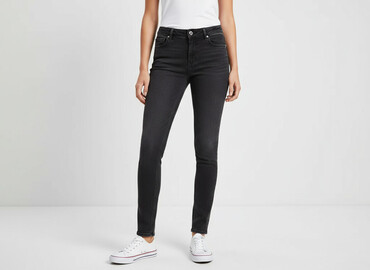 jeansy z dziurami zara: Zara, Jeansy damskie, rozmiar XS