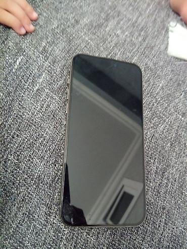 aux iphone: IPhone 15 Pro Max, 256 GB, Natural Titanium, Barmaq izi, Face ID, Simsiz şarj — 4