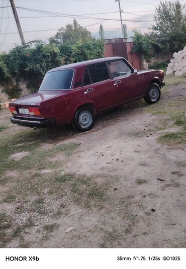VAZ (LADA): VAZ 2107 sedan Xarici: - Tünd albalı rəngli kuzov - Xrom ön barmaqlıq — 9