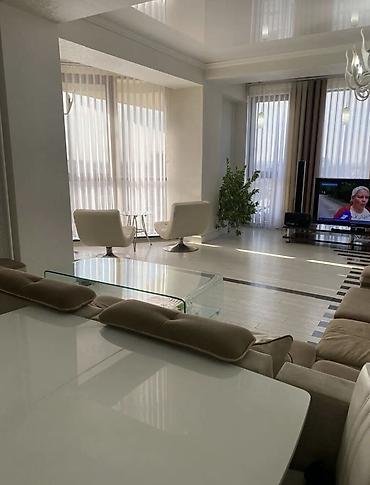 Недвижимость: Сдам 3 квартиру на долгий срок. 125kB. City Centre Ухоженная — 3