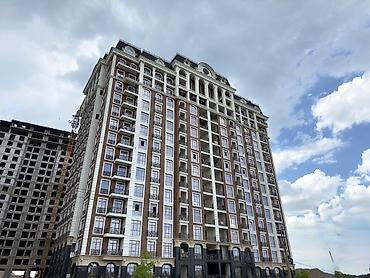 royal: 4 комнаты, 155 м², Южная Магистраль Элитка, 12 этаж, Дизайнерский ремонт — 1