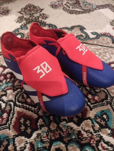 Boks kisələri: Butslar Adidas, Ölçü: 40, Yeni