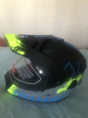 Другие аксессуары: Мотошлем FGN L-03, тип Dual Sport/ADV с козырьком и прозрачным