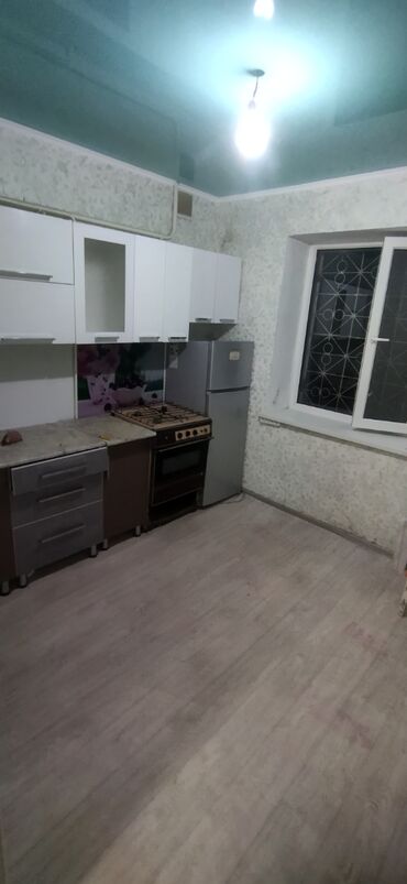 продаю кв 106 серия: 2 комнаты, 50 м², 106 серия, 1 этаж, Евроремонт