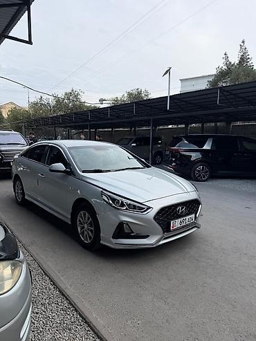 Hyundai Sonata: 2019 г., 2 л, Автомат, Газ, Седан