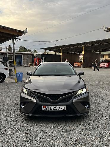 mark 2 qualis: Toyota Camry: 2018 г., 2.5 л, Автомат, Бензин, Седан — 2